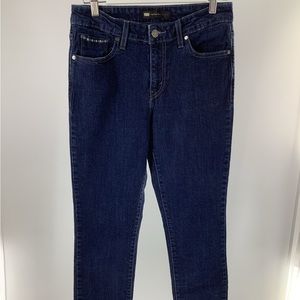 Levi Strauss & Co. Mid Rise Skinny Silver lable Women’s Size 29/30 dark wash EUC